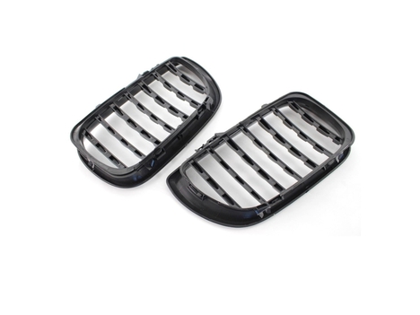 BMW 3 SERISI 2002-2004 E46 IÇIN UYUMLU DIAMOND PANJUR (BÖBREK) PIANO BLACK ÇERÇEVE
